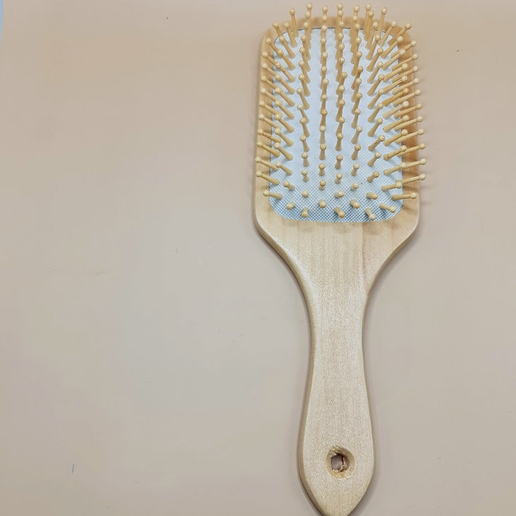 brosse cheveux bois - the Soap Lab